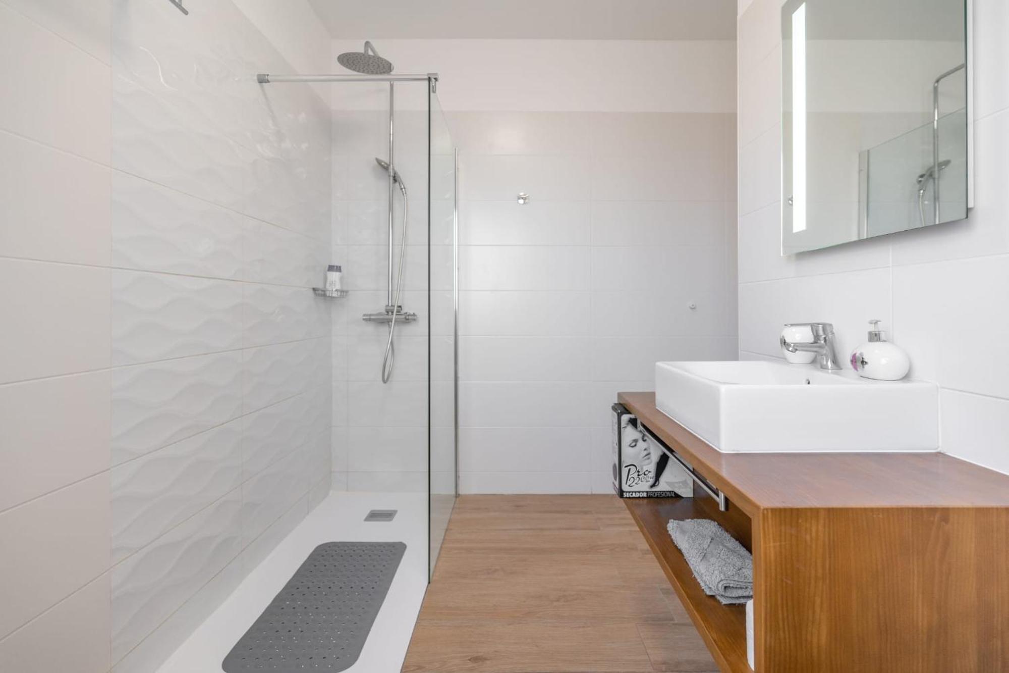 Luxury Apartment Near Playa Las Vistas ปลายาเดลาสอเมริกาส ภายนอก รูปภาพ